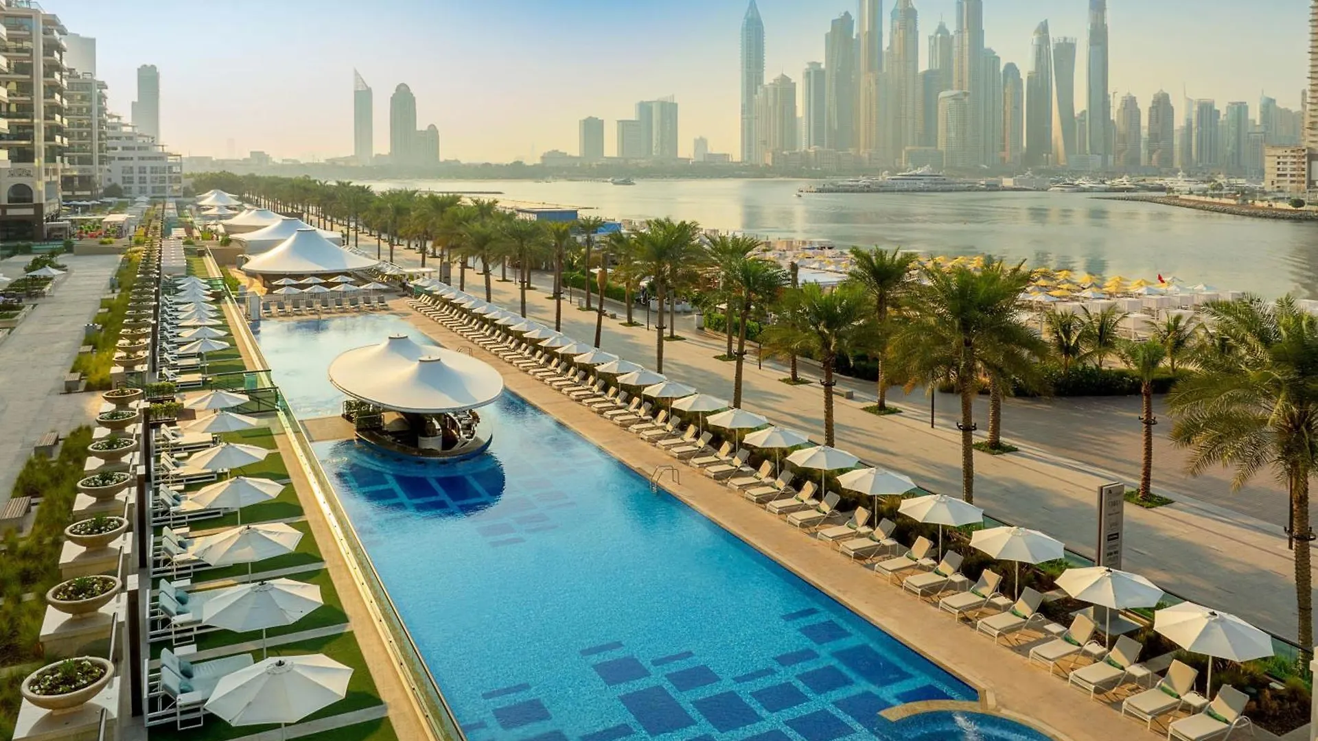 Marriott Resort Palm Jumeirah, Dubái 5*,